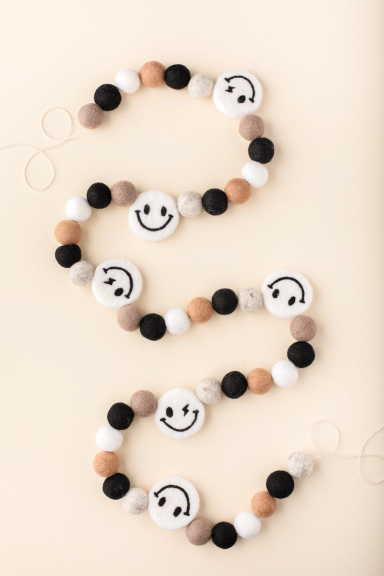 Stay Rad Garland – Little Books & Nooks